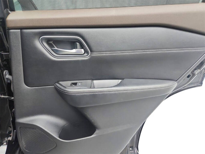 2022 Nissan Rogue Platinum