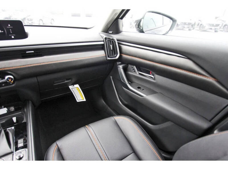 2025 Mazda CX-50 Hybrid Premium Plus