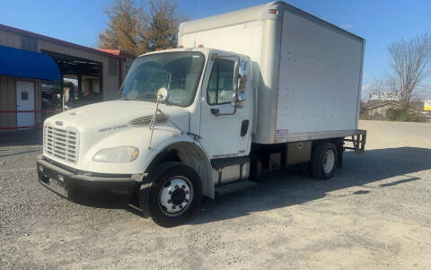 2012 Freightliner M2 106