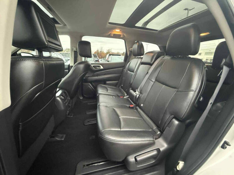 2014 Nissan Pathfinder Platinum