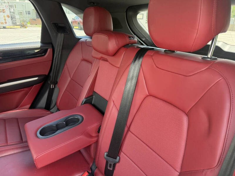 2021 Porsche Cayenne