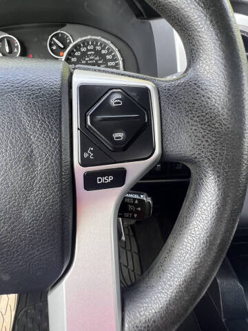 2014 Toyota Tundra SR5