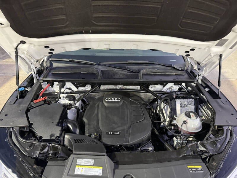 2019 Audi Q5 quattro Premium 45 TFSI