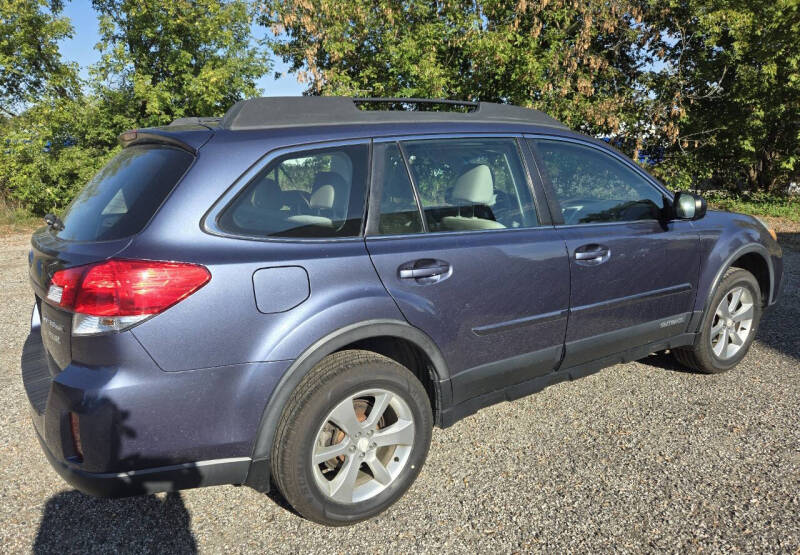 2014 Subaru Outback 2.5i