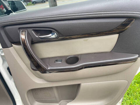 2015 GMC Acadia Denali