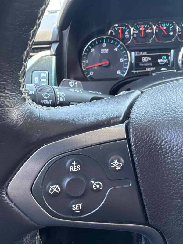 2017 Chevrolet Suburban LT