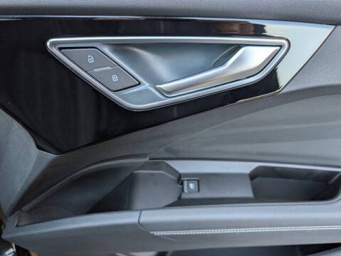 2025 Audi Q4 e-tron Premium Plus 45