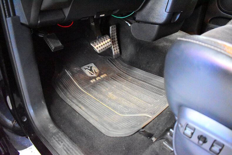 2005 Dodge Ram 1500 SRT-10