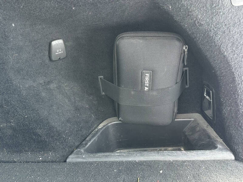 2023 Volvo XC90 B5 Core