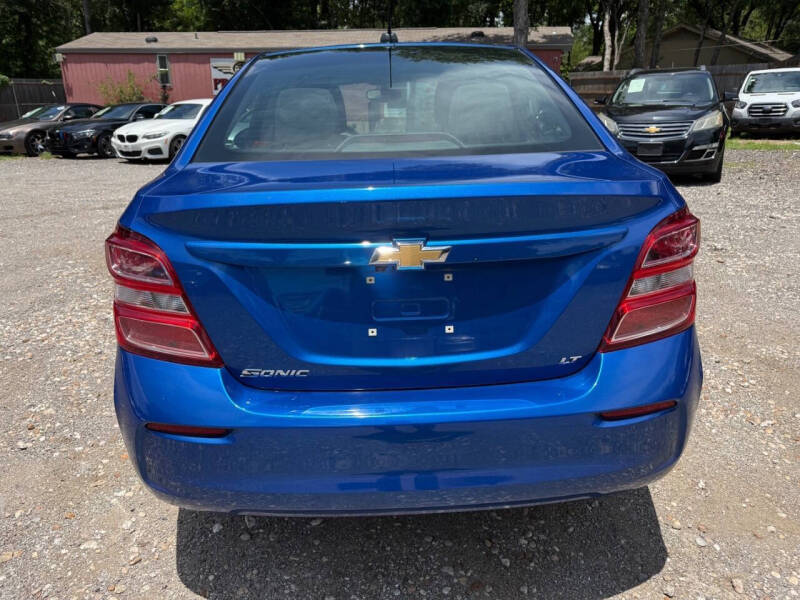 2017 Chevrolet Sonic LT Auto