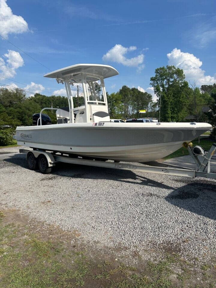 2021 Robalo 226 cayman for sale at Cars Plus in Ladson, SC