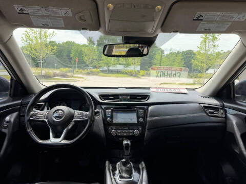 2017 Nissan Rogue SL