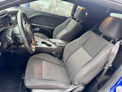 2019 Dodge Challenger SXT