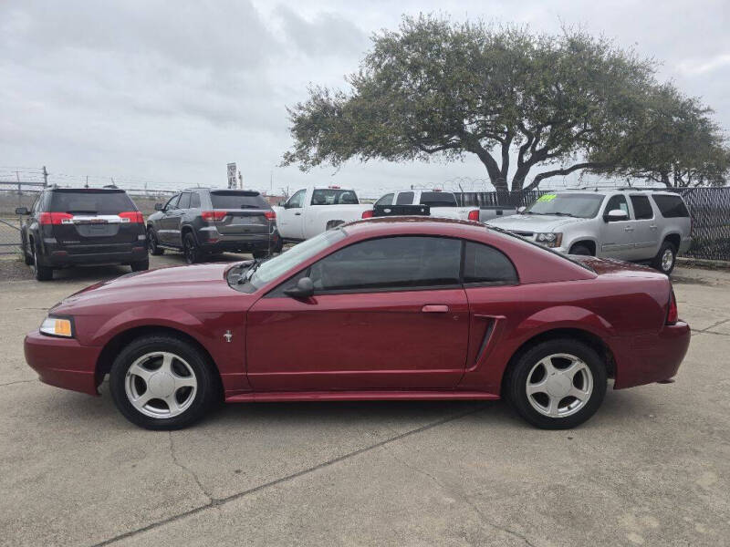 2003 Ford Mustang