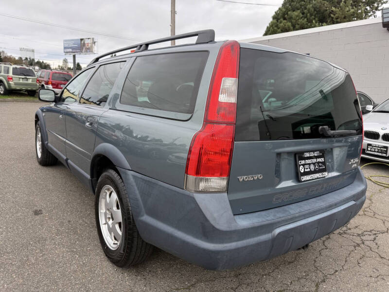 2003 Volvo XC70