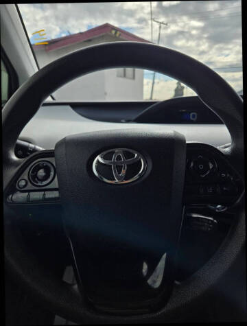 2019 Toyota Prius LE AWD-e