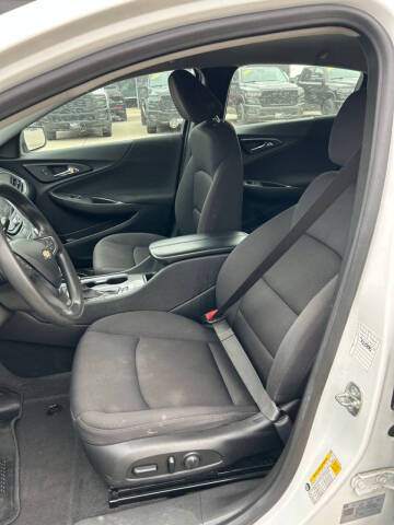 2023 Chevrolet Malibu LT