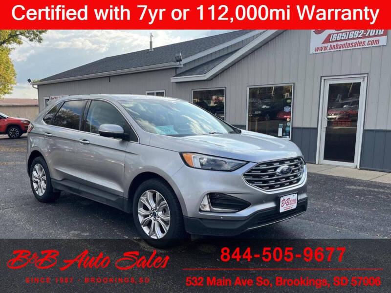 2022 Ford Edge Titanium's photo