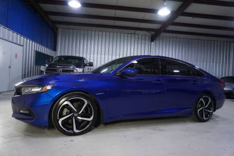 2019 Honda Accord for sale at SOUTHWEST AUTO CENTER INC in Houston TX