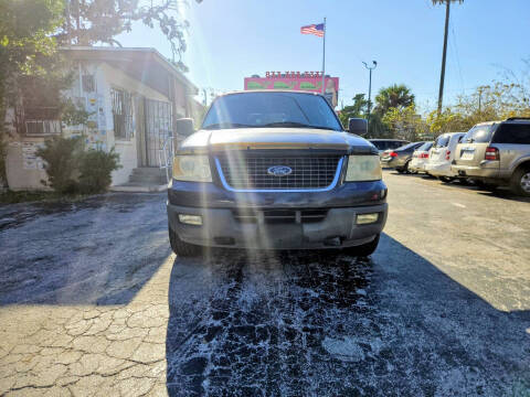 2004 Ford Expedition XLT