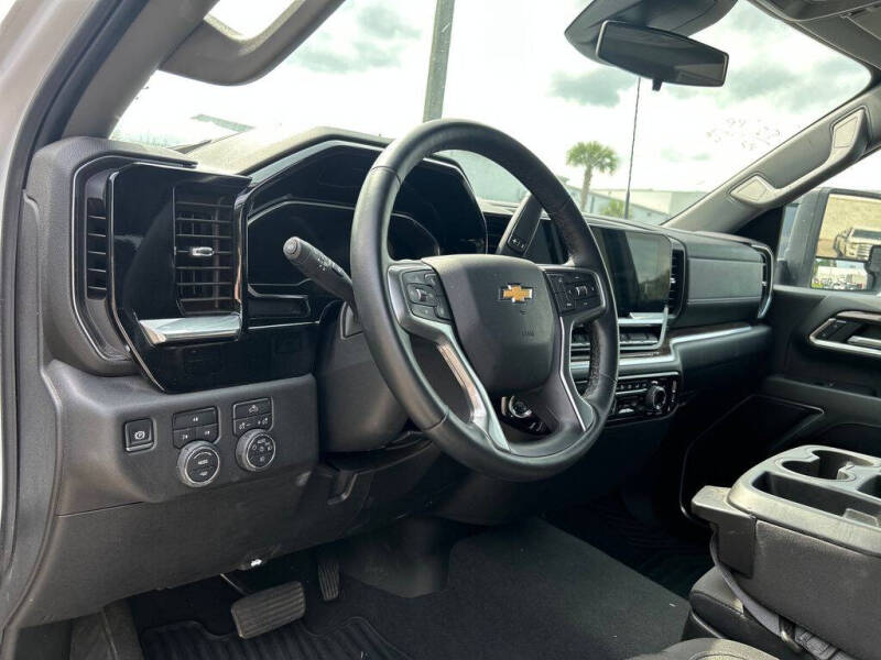2025 Chevrolet Silverado 2500HD