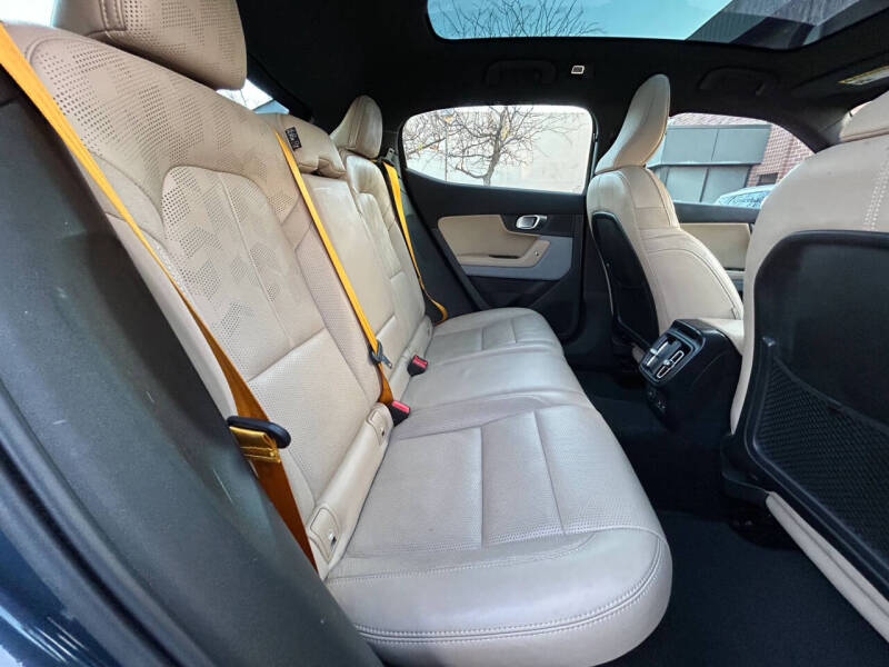 2022 Polestar 2 Long Range Dual Motor