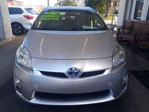 2010 Toyota Prius for sale at ROBINSON AUTO BROKERS in Dallas NC