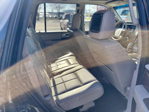 2014 Lincoln Navigator