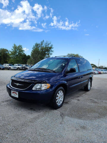 2002 Chrysler Town and Country for sale at WESTSIDE GARAGE LLC in Keokuk IA