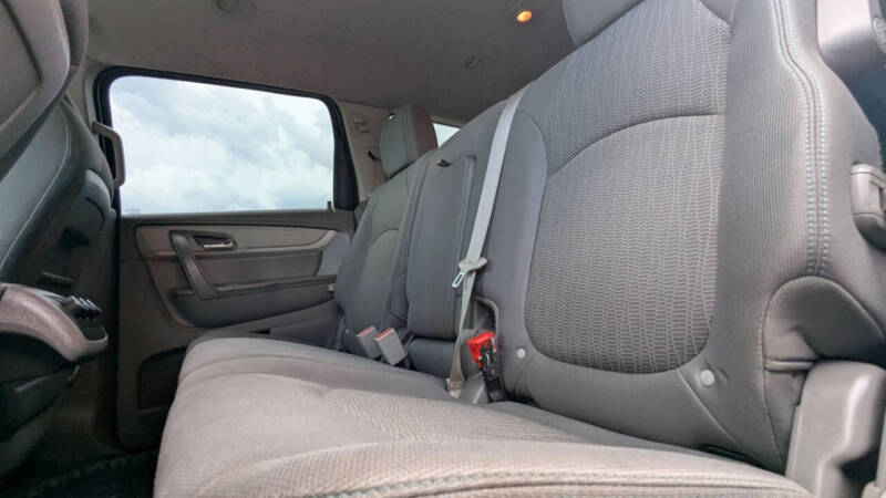 2017 Chevrolet Traverse LS