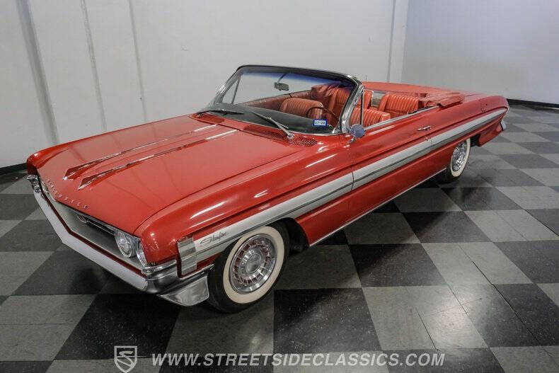 1961 Oldsmobile Starfire