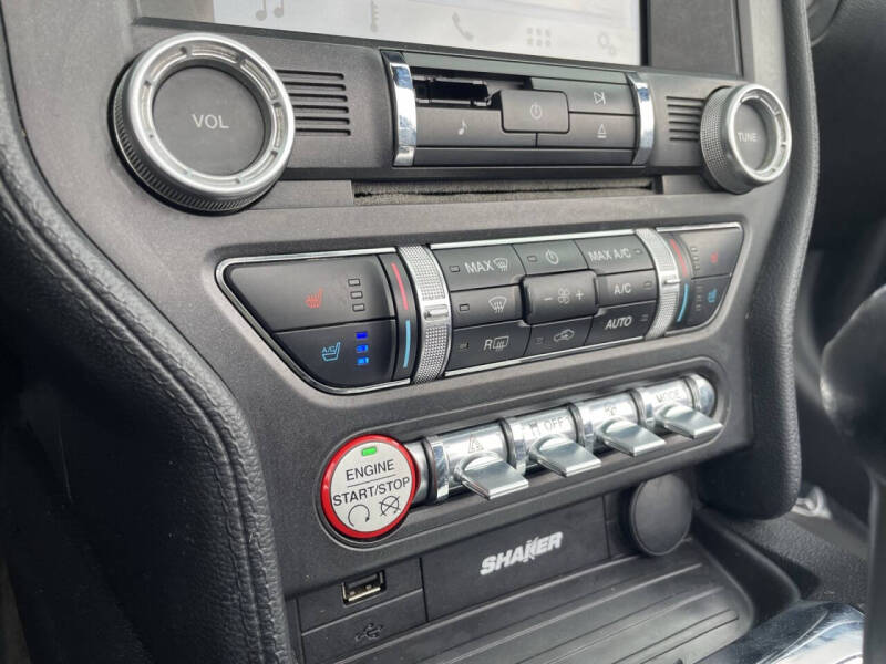 2017 Ford Mustang EcoBoost Premium