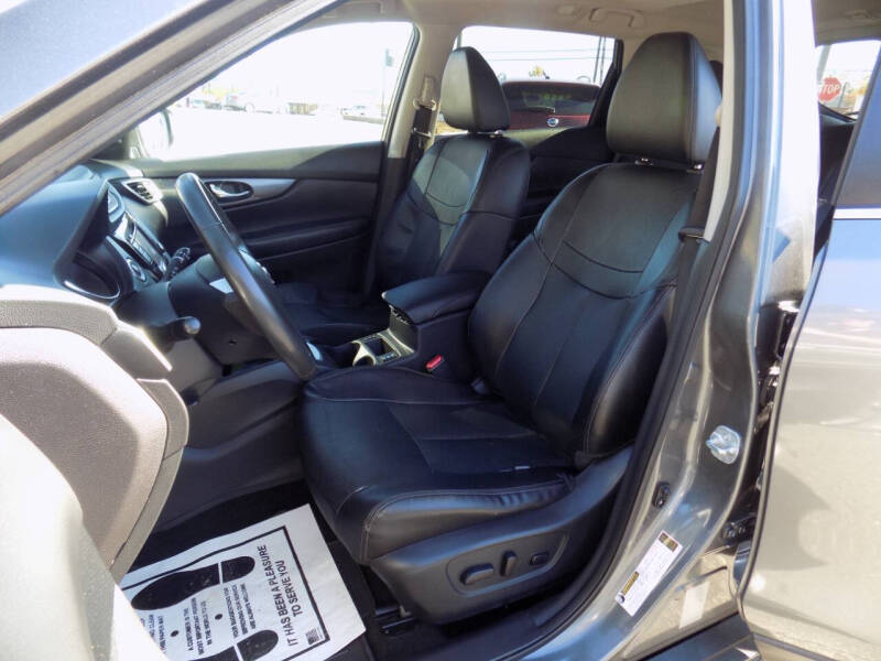 2016 Nissan Rogue SL