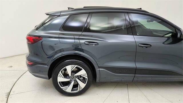 2025 Audi Q6 e-tron quattro Premium Plus