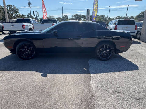 2021 Dodge Challenger SXT