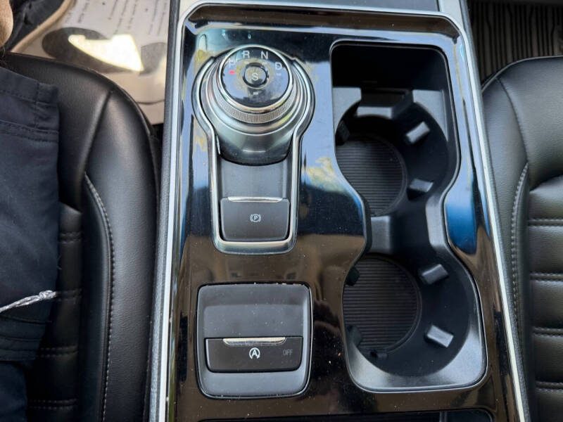 2020 Ford Edge SEL