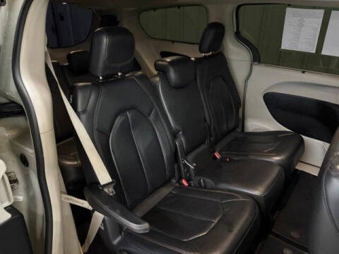 2019 Chrysler Pacifica Touring L