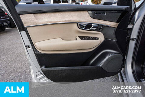 2025 Volvo XC90 B6 Plus Bright Theme 7P