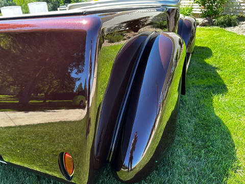 1947 Ford Roadster Pickup