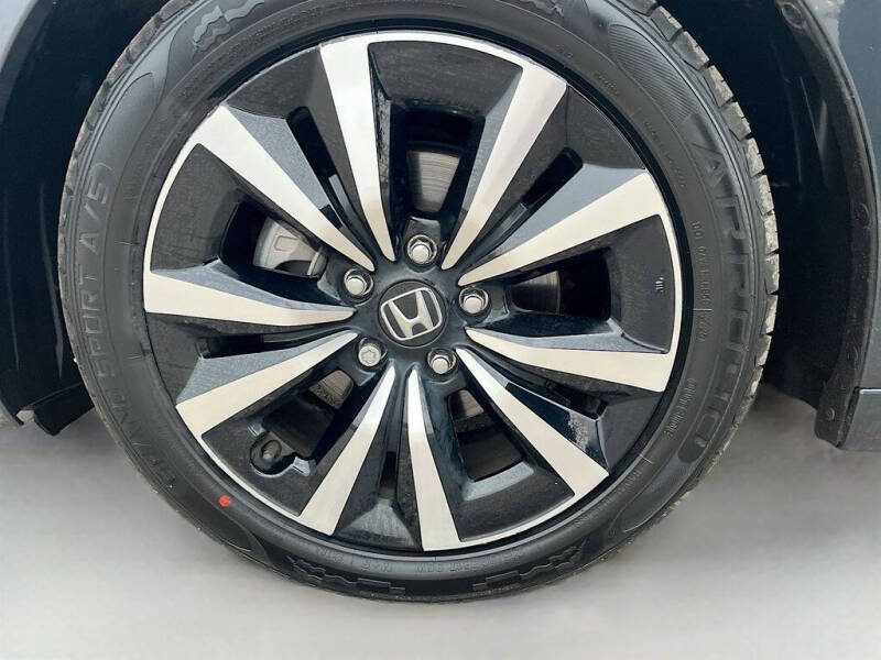 2022 Honda Civic EX-L