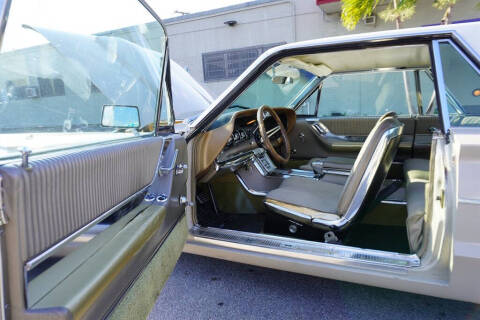 1964 Ford Thunderbird