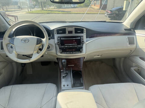 2011 Toyota Avalon