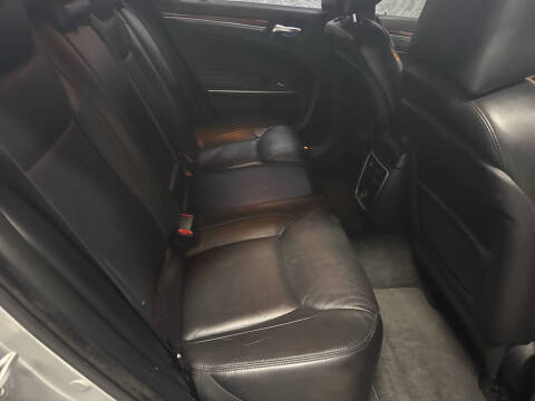 2012 Chrysler 300 Limited