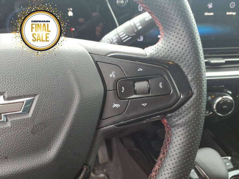 2024 Chevrolet Trax RS