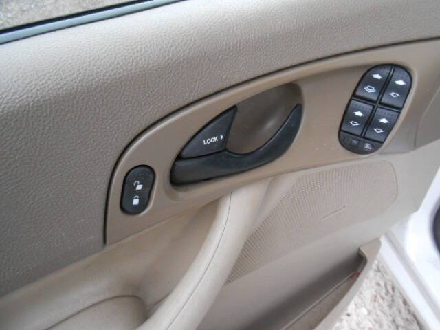 2005 Ford Focus ZXW SES