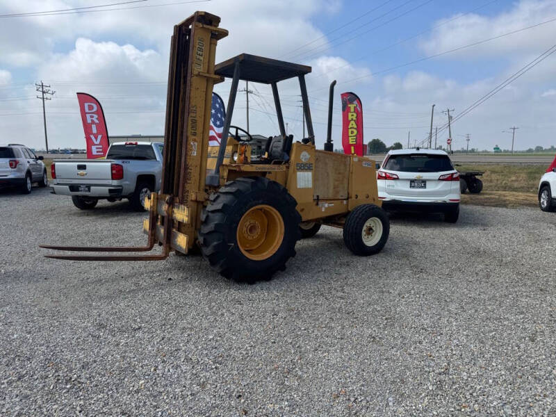 1995 Case IH  585E FORKLIFT