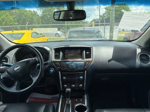 2014 Nissan Pathfinder SL