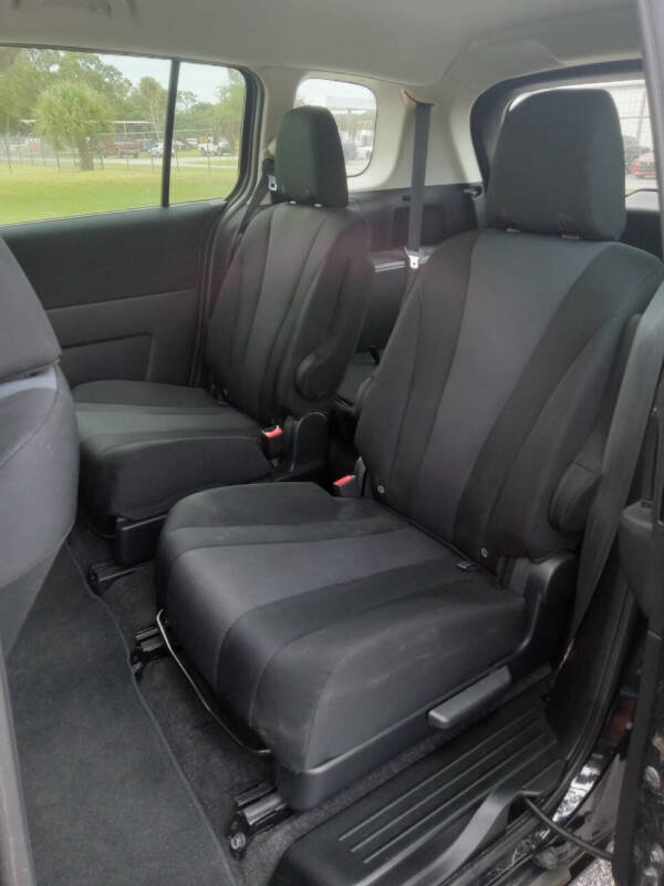 2014 Mazda MAZDA5 Sport