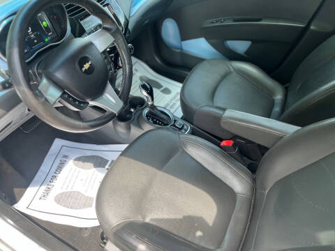 2014 Chevrolet Spark EV 2LT