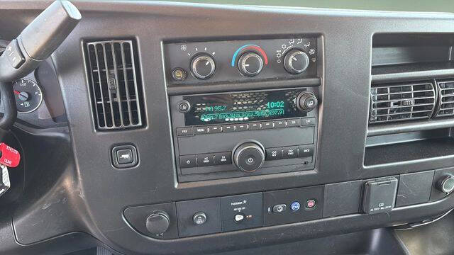 2024 Chevrolet Express 2500